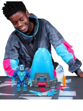 Mr Beast Lab Mystery Collector Playset with Action Figure and Accessories